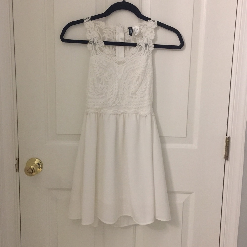 WHITE LACED A LINE DRESS